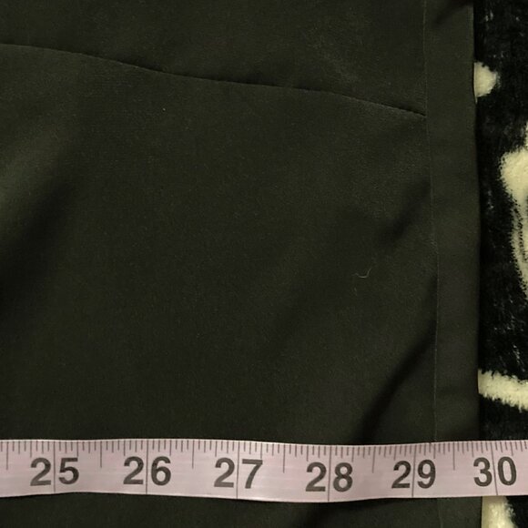 TORRID Plus-size black button-down 3/4th sleeve shirt ~ Goth 3X 4X silky blouse - Picture 7 of 13